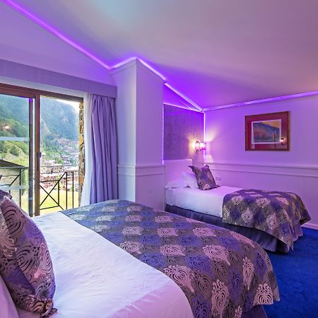 Hotel Princesa Parc Excellence Arinsal Exteriér fotografie A room at the hotel