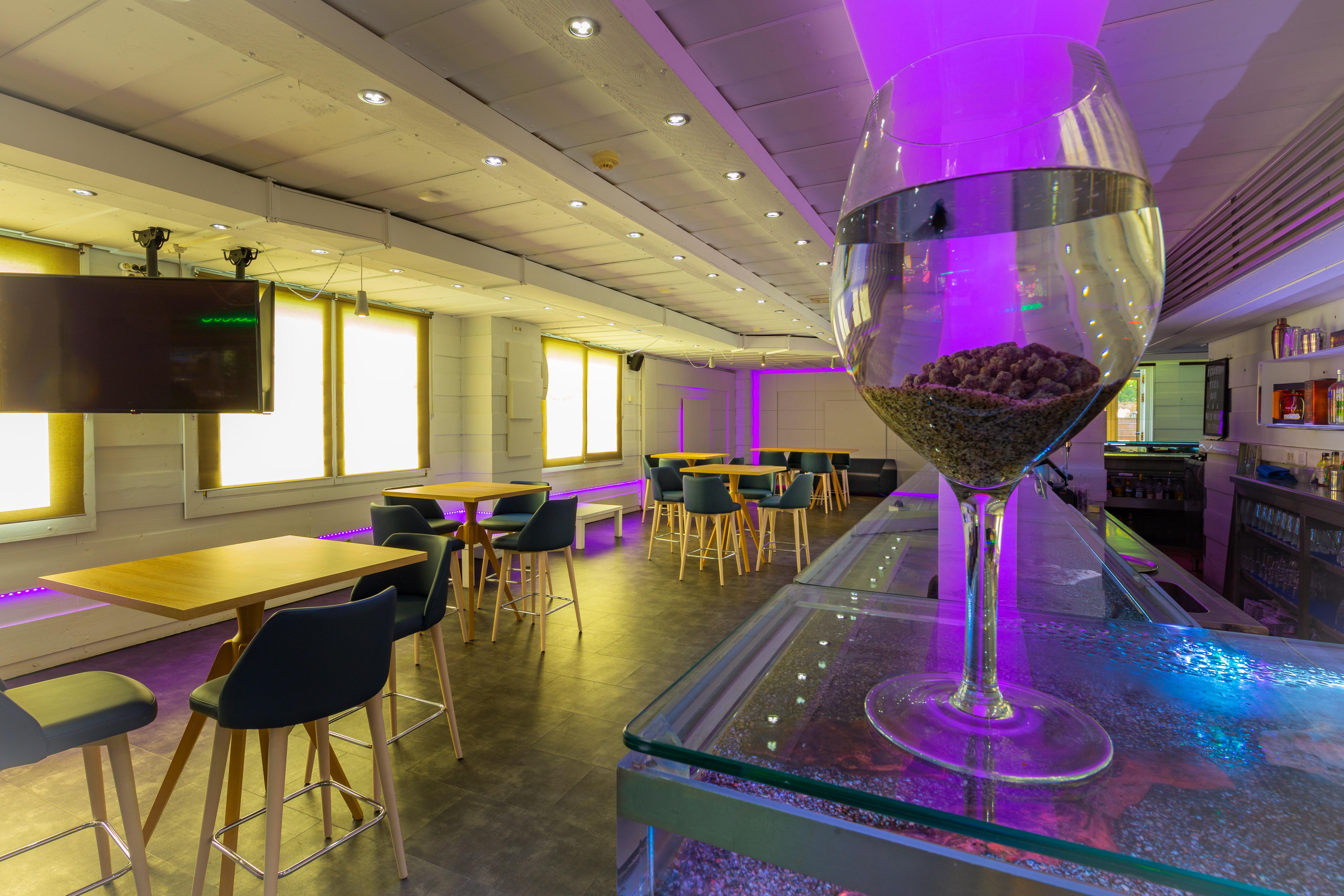 Hotel Princesa Parc Excellence Arinsal Exteriér fotografie The bar at the 10th floor