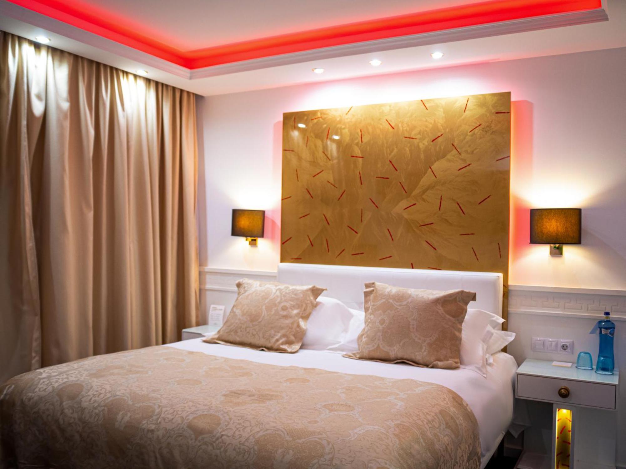Hotel Princesa Parc Excellence Arinsal Exteriér fotografie A room at the hotel