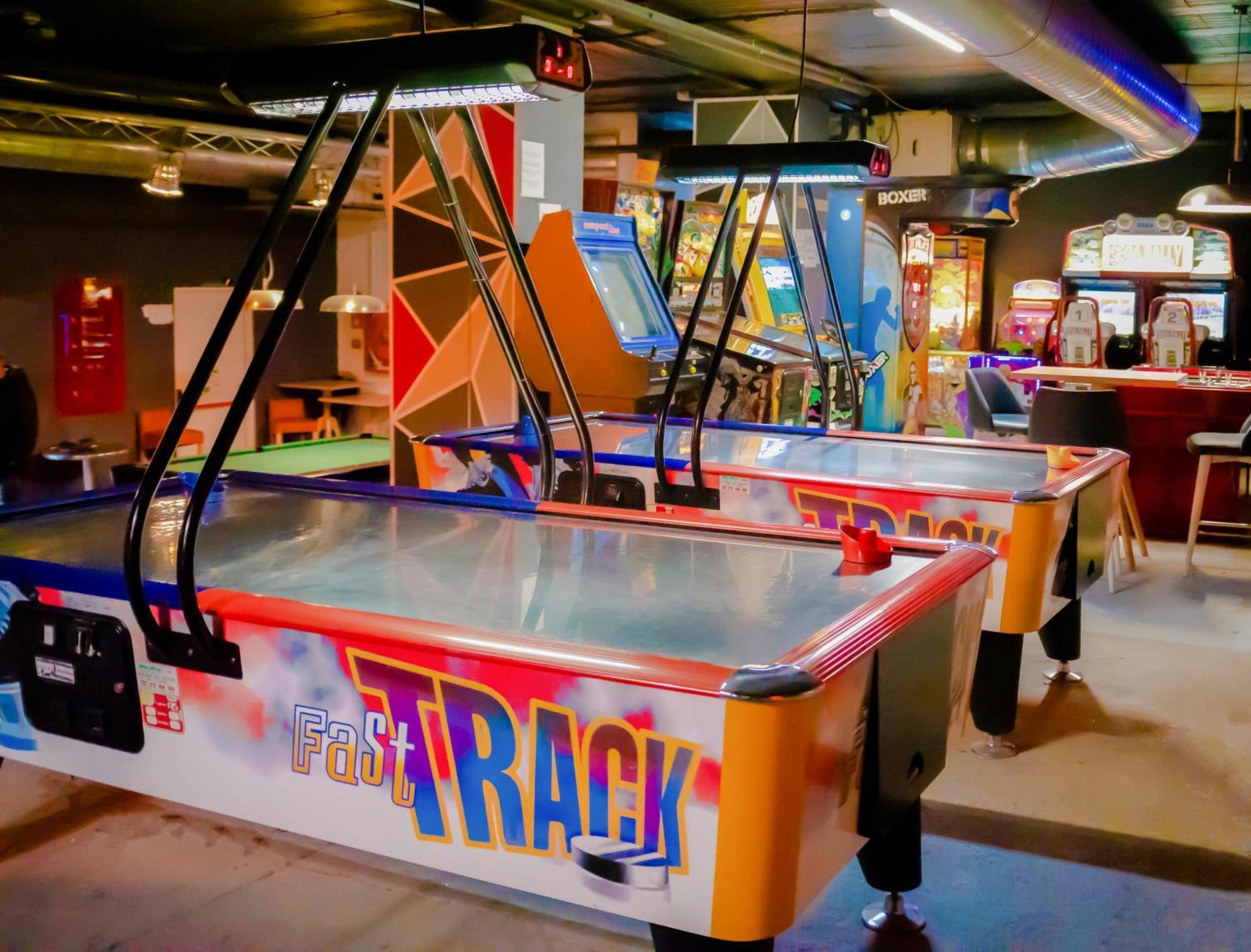 Hotel Princesa Parc Excellence Arinsal Exteriér fotografie Air hockey tables