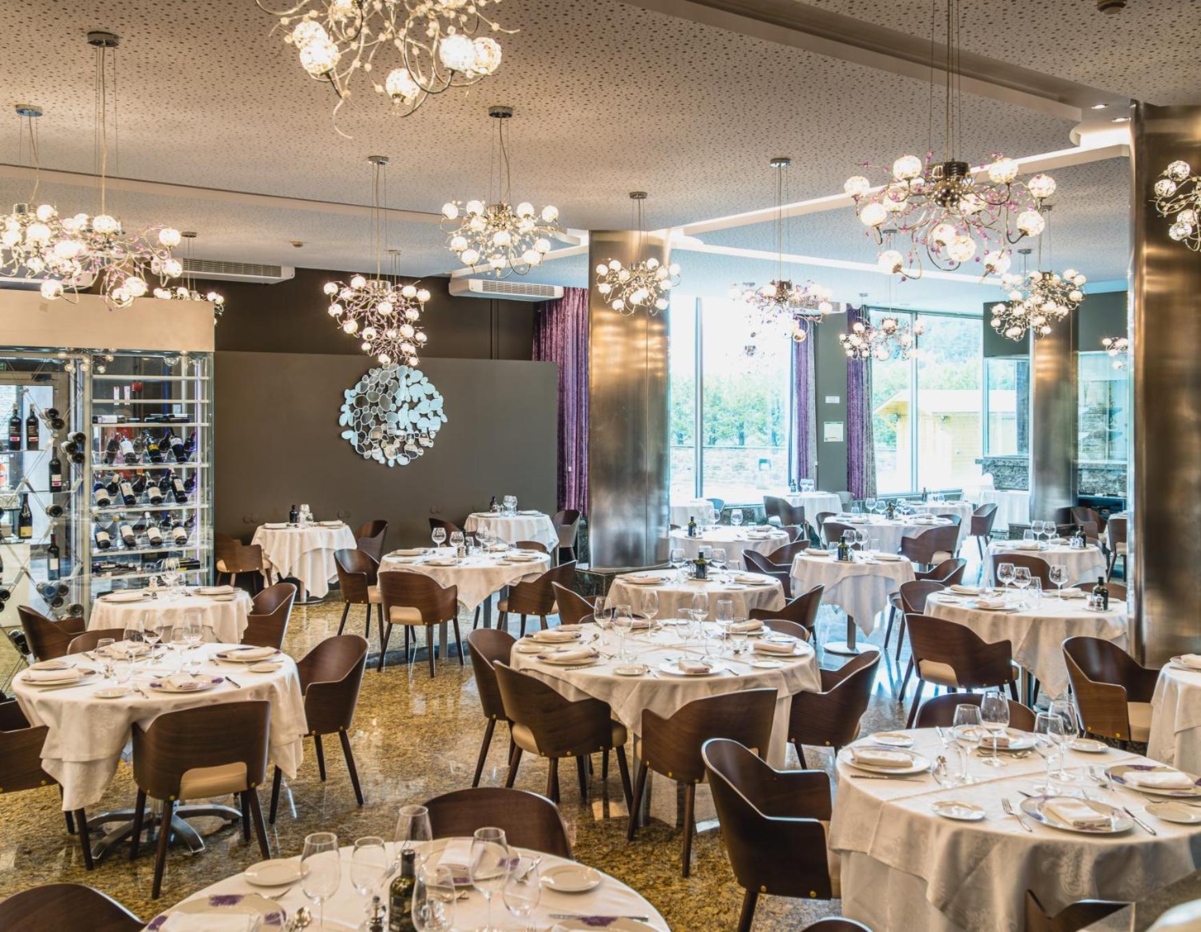 Hotel Princesa Parc Excellence Arinsal Exteriér fotografie Restaurant "La Table d'Or"